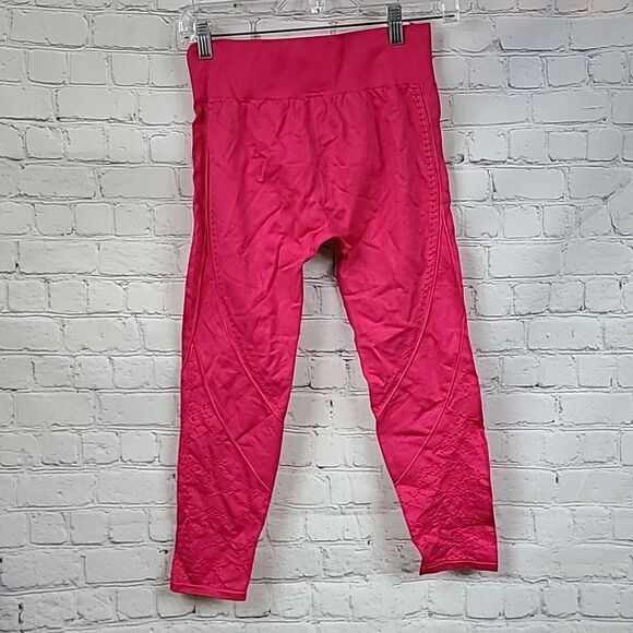 Fabletics Women's Hot Pink Luciana Seamless High Waisted Capri Leggings Active - Picture 10 of 12